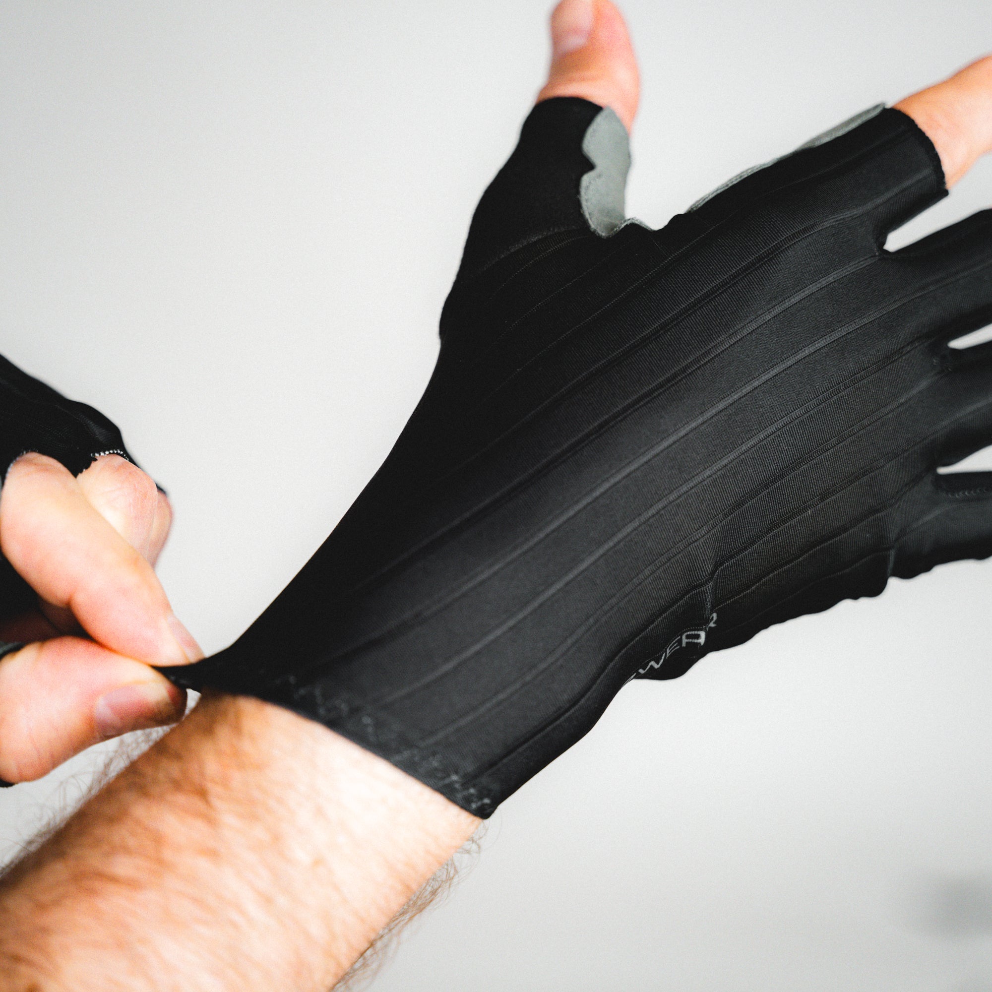 AERO RACE GLOVZ SHORT FINGER L (<24cm)